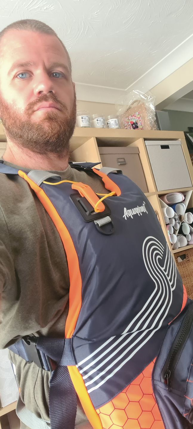 Customer photo review of Aquaplanet Pro Buoyancy Aid + Hydration Pouch