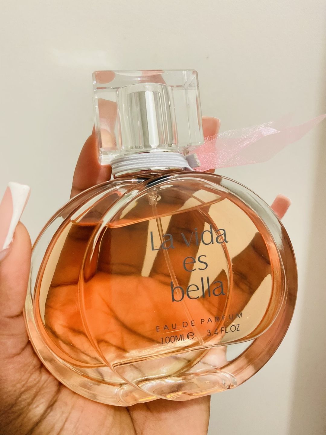 Customer photo review of LA VIDA ES BELLA