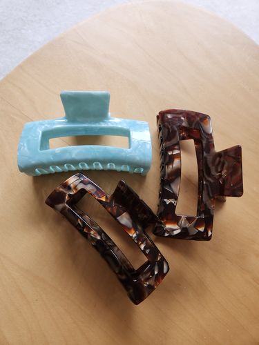 Customer photo review of TR x Bethany XL Claw Clip