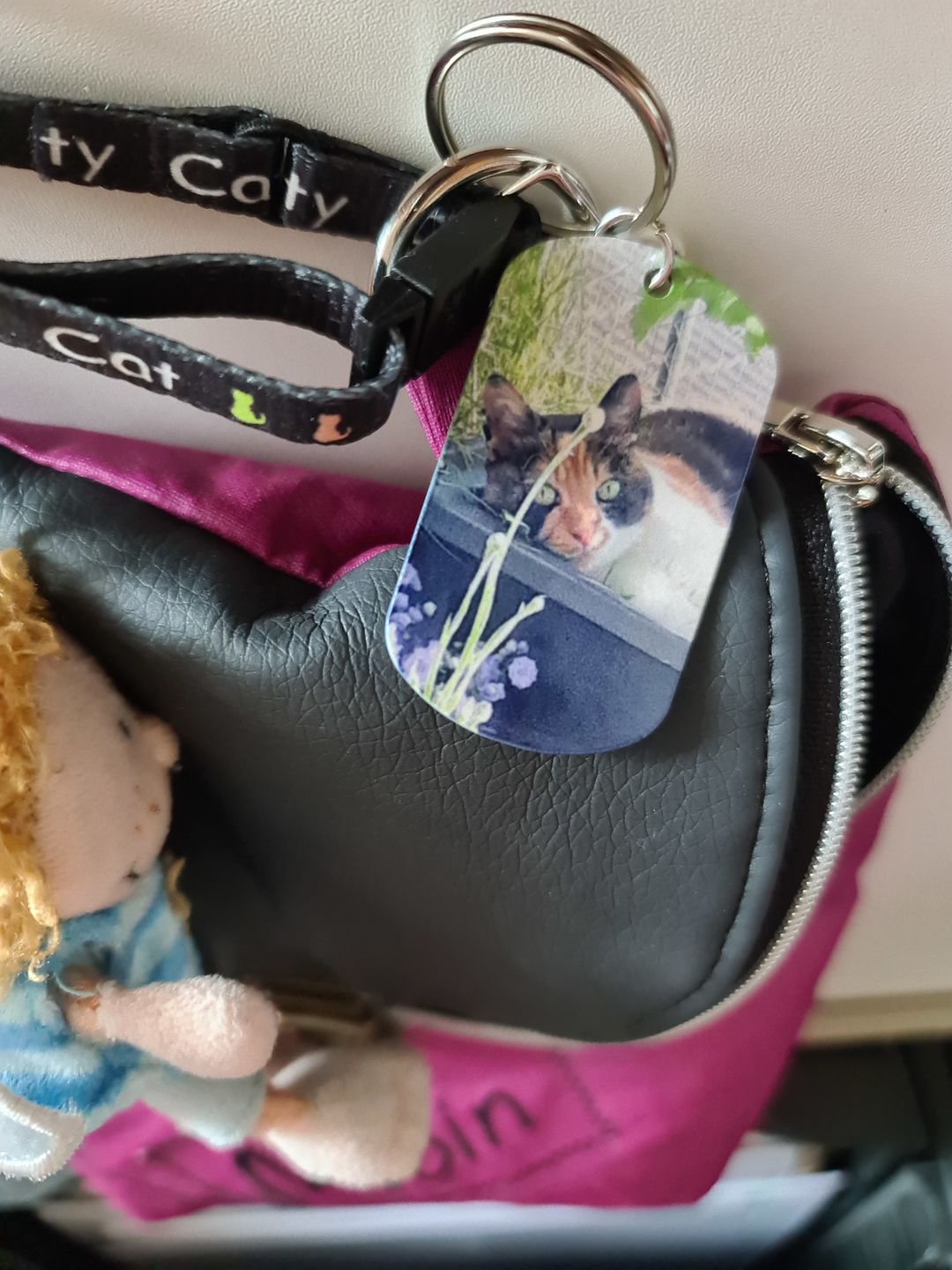 Customer photo review of Spuren im Herzen - Individueller Dog Tag Schlüsselanhänger