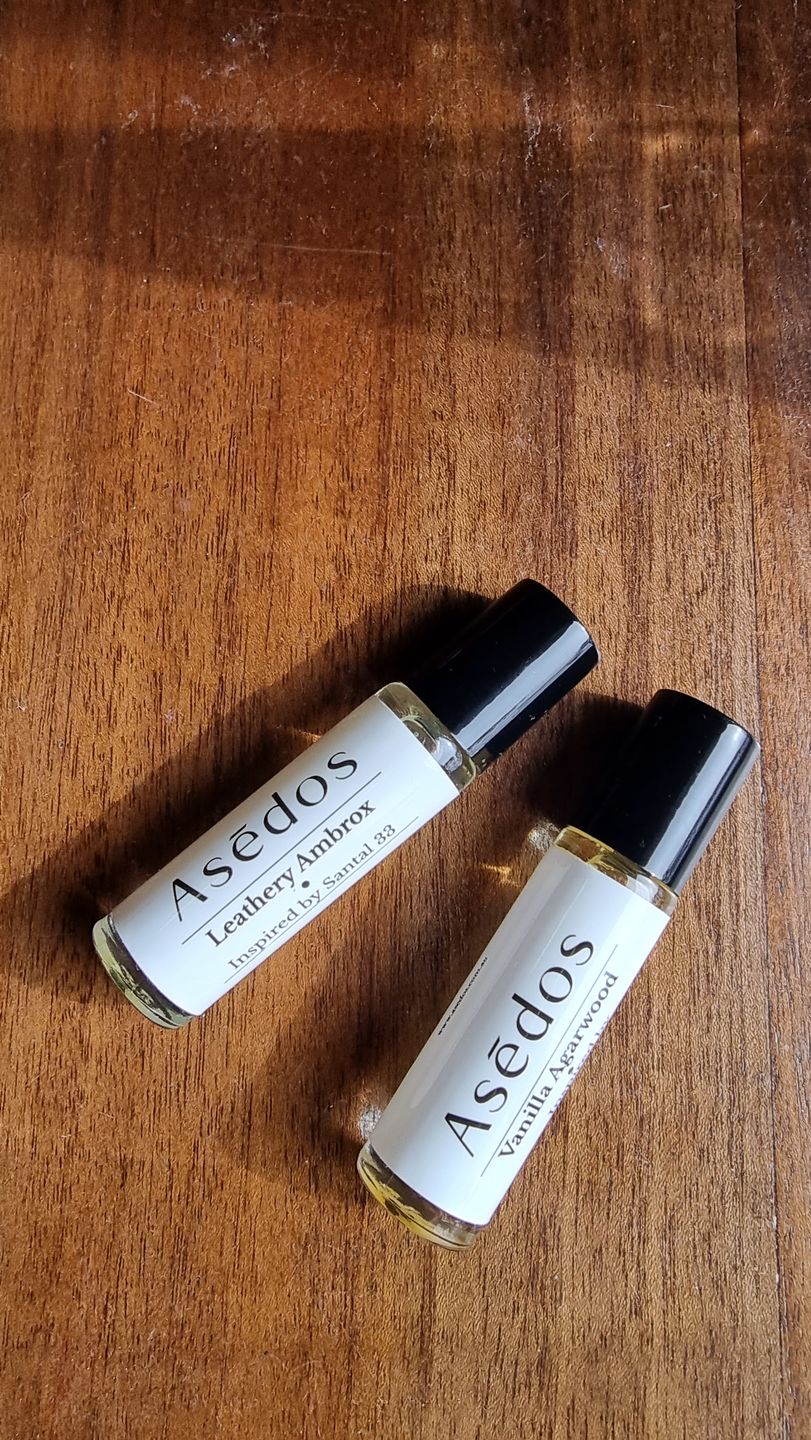 Customer photo review of LEATHERY AMBROX PERFUME OIL