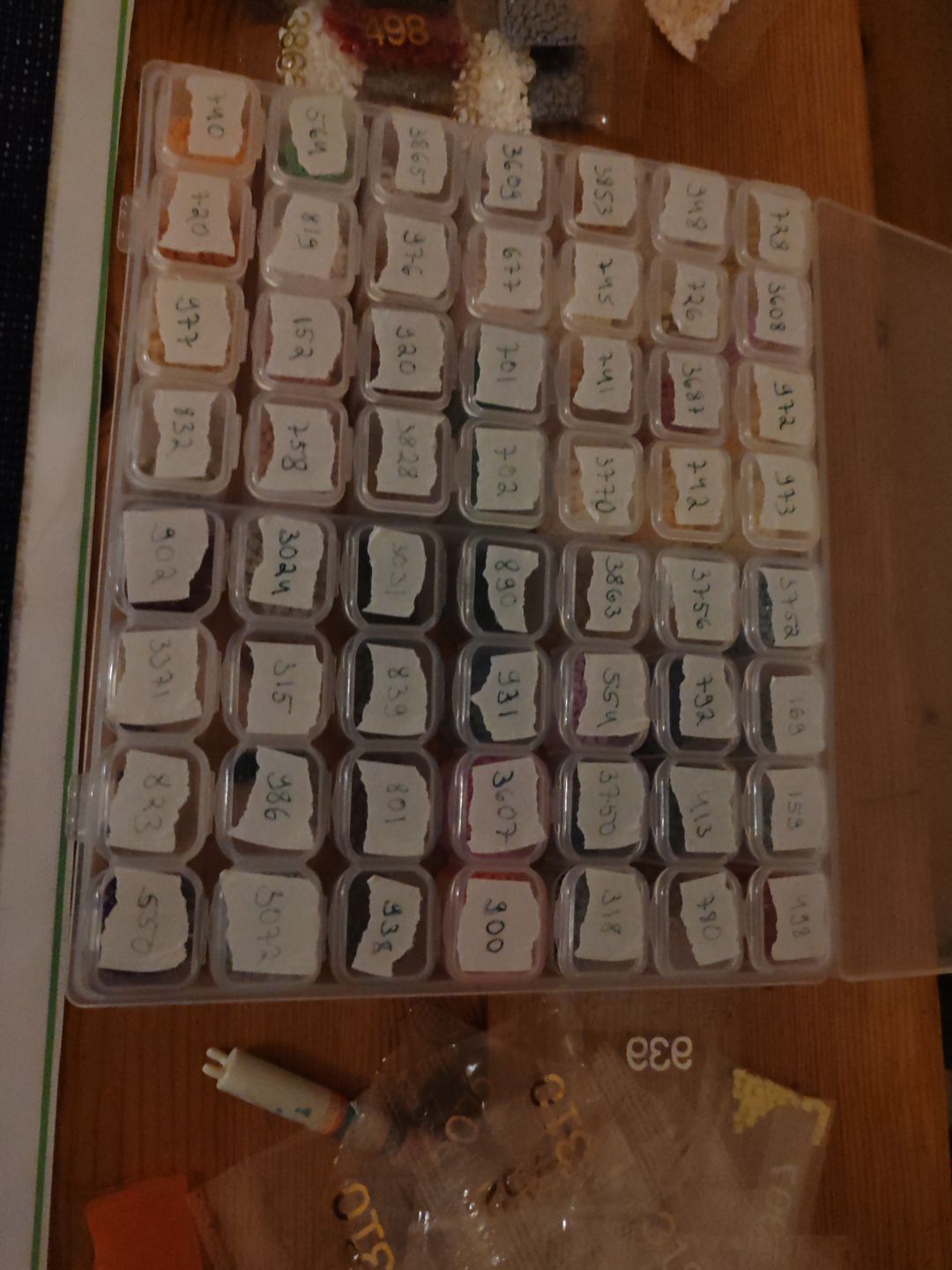 Customer photo review of Säilytyslokerikko timanteille 56 säiliötä