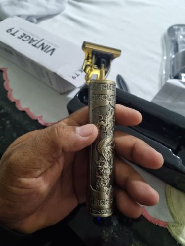 Customer photo review of Professional Cordless Hair Trimmer - (FREE Delivery)