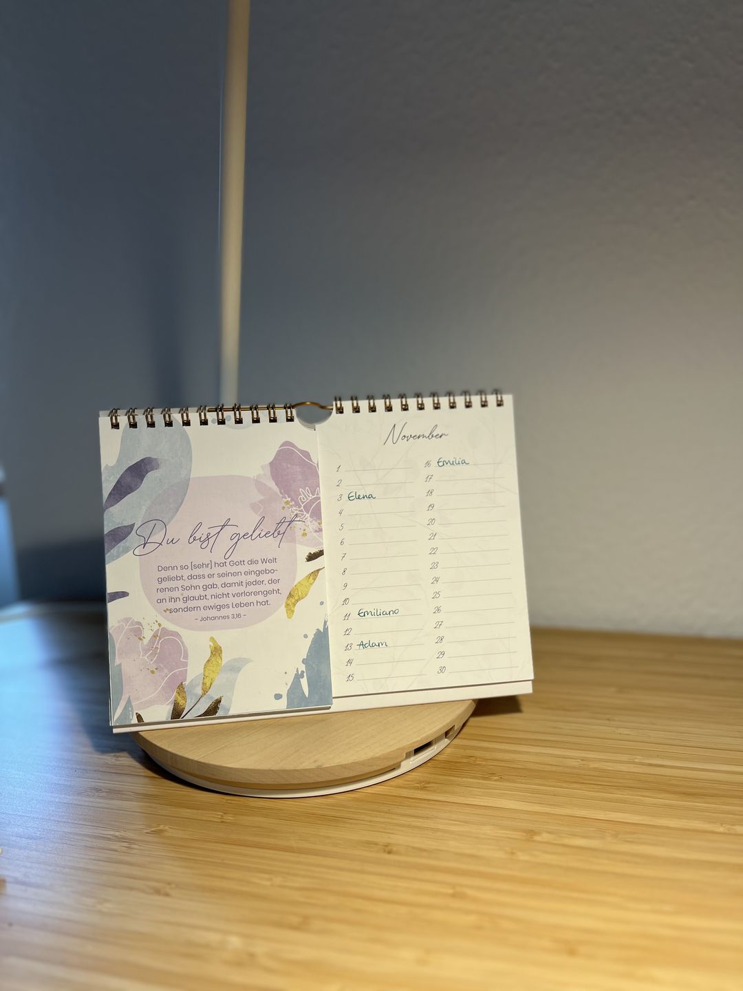 Customer photo review of Geburtstags-Kalender "Ermutigung" · Mehrjähriger Tischkalender mit Bibelversen