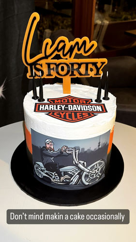 Customer photo review of A5 Rectangle Custom Edible Icing Image