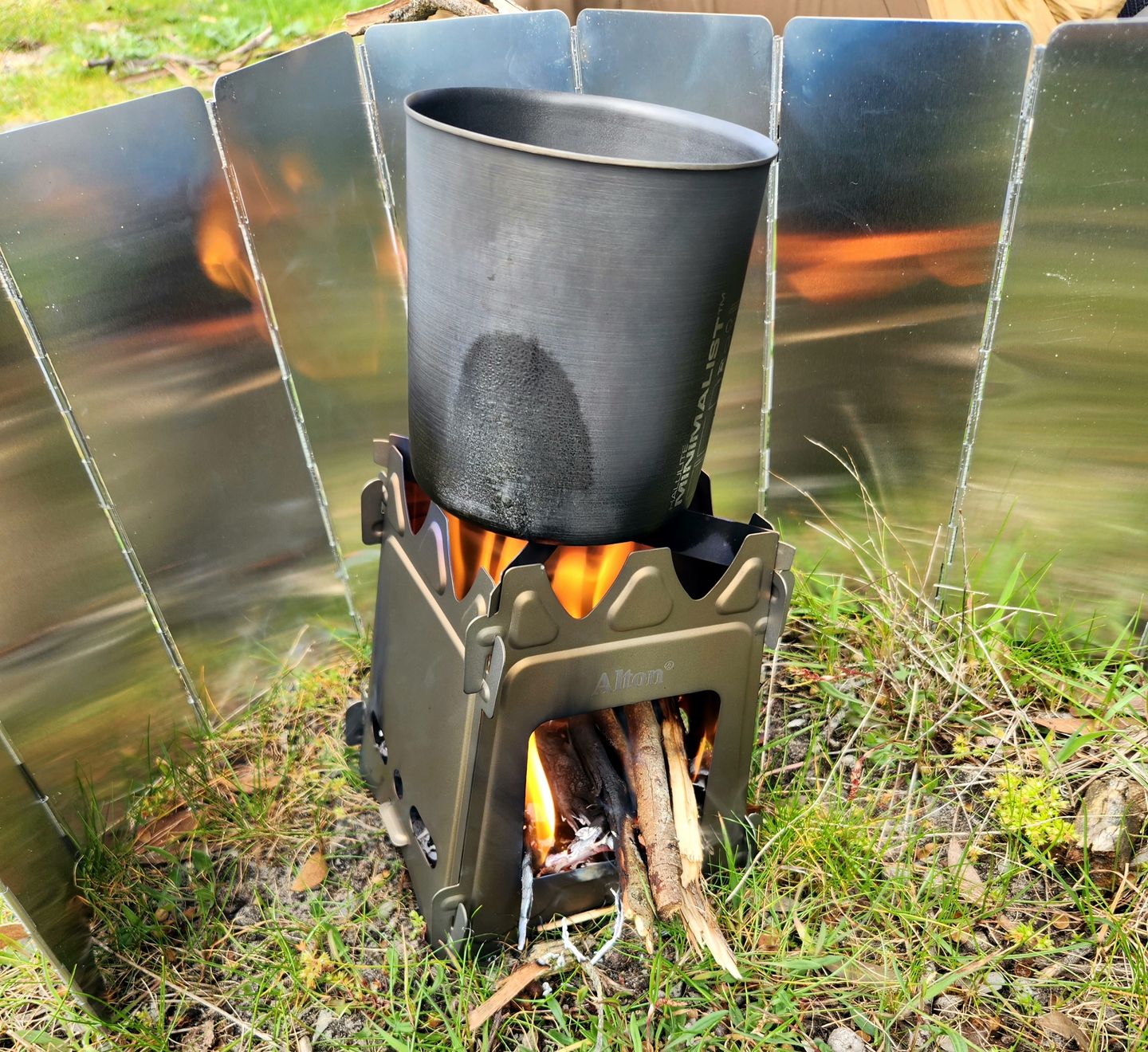 Customer photo review of Titanium Flatpack Twig Stove