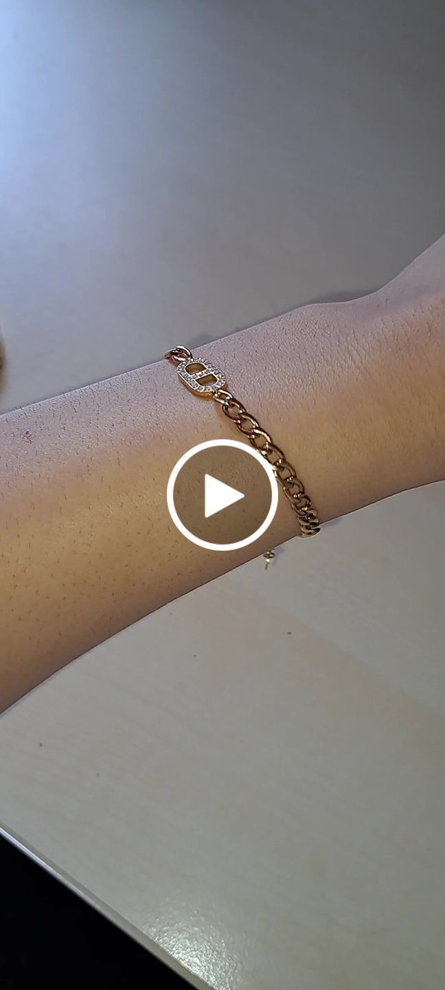 Customer video review of Prestige 2 Armband | 18K vergoldet