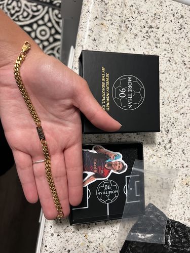 Customer photo review of CUBAN BRACELET (GOLD)