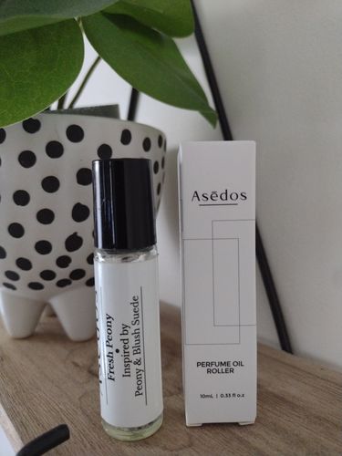 Customer photo review of FRESH PEONY PERFUME OIL
