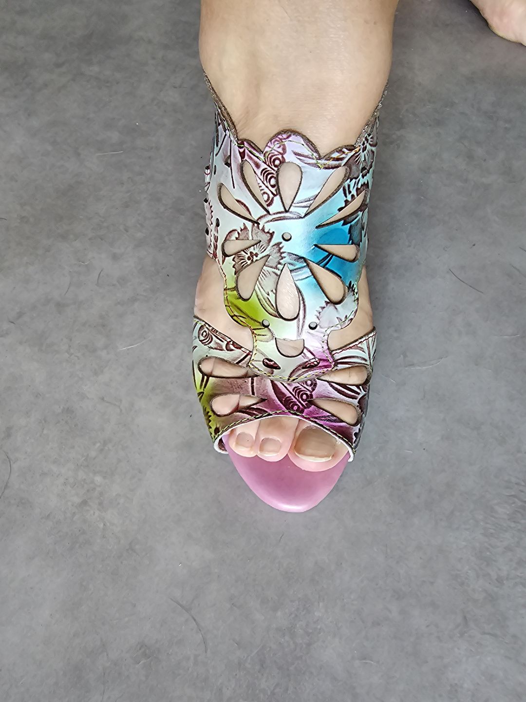Customer photo review of Bohemia Leather Block Heel Comfy Sandals