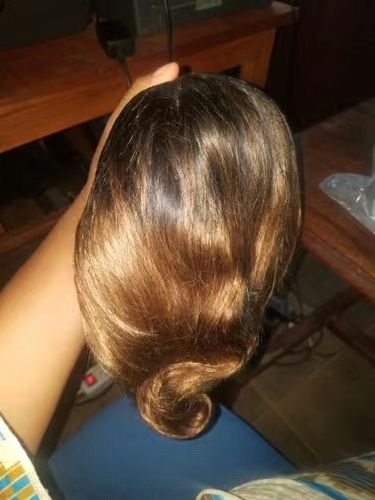 Customer photo review of Black Roots Ombre Honey Brown Body Wave Lace Frontal Wig