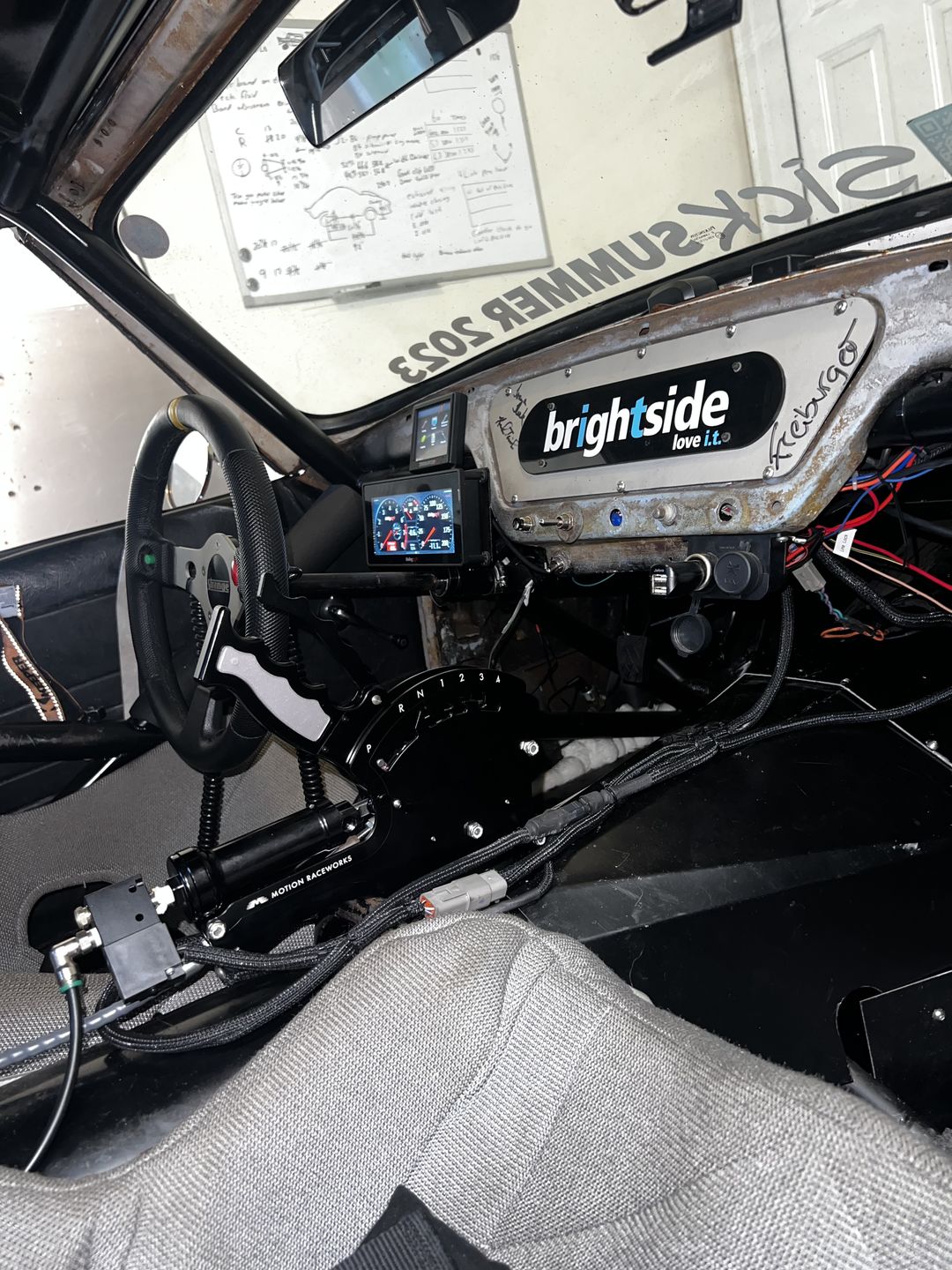 Customer photo review of 4L80E 4 Speed Reverse Pattern Operator Series Billet Shifter Rear Exit