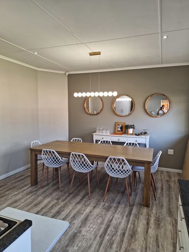 Customer photo review of Pearl Chandelier Linear 10 Light