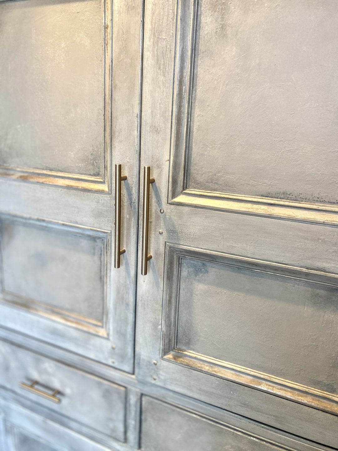 Customer photo review of Selznick Grey - One Step Paint