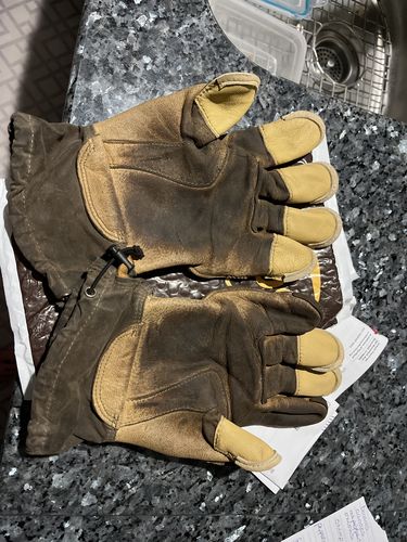 Customer photo review of Glove Repair