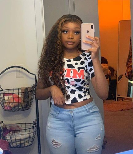 Customer photo review of Ombre Highlights Piano Brown Water Wave 13x4 Lace Front Wig