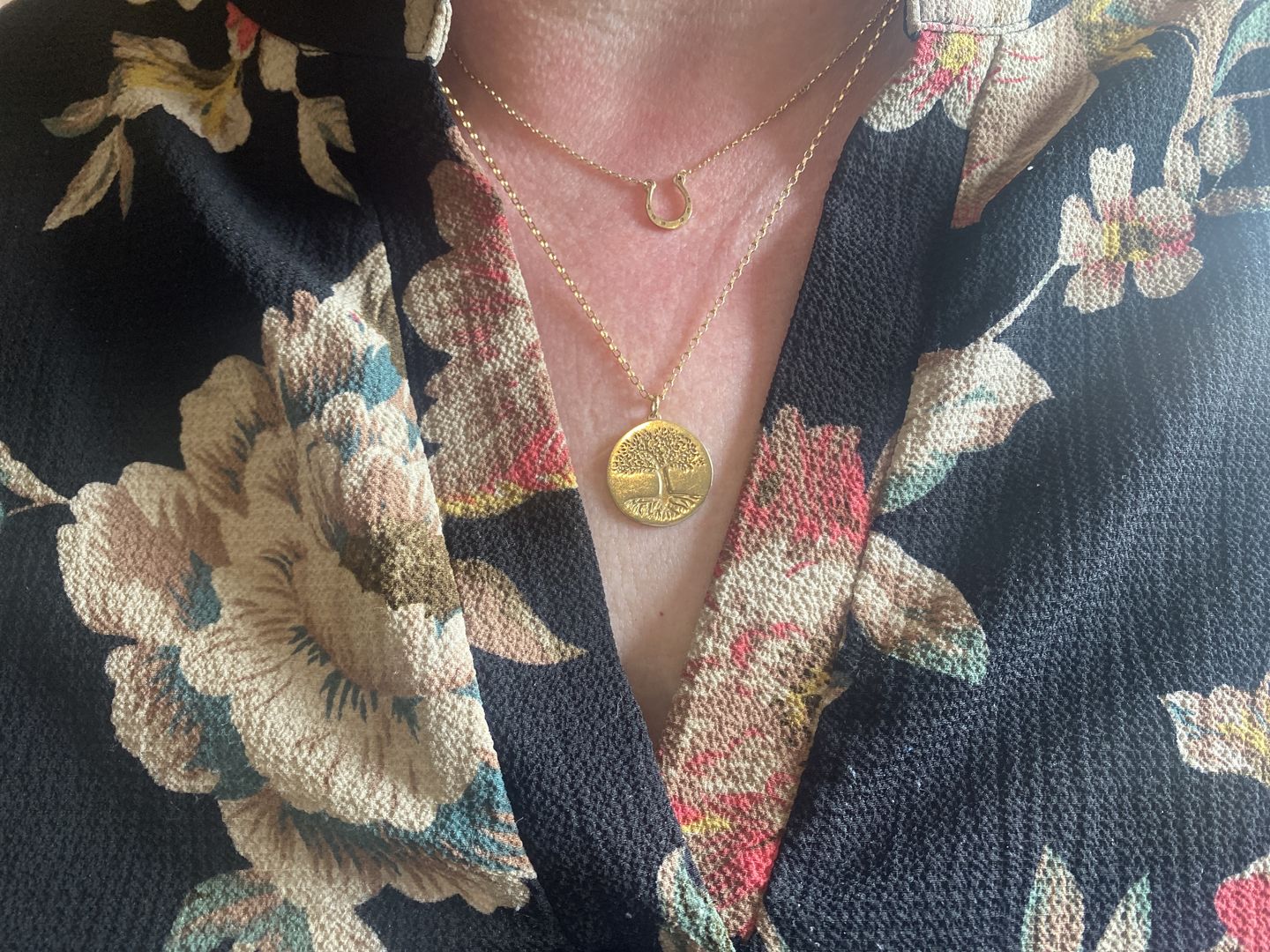 Customer photo review of Lucky Horseshoe Small 9ct Solid Gold Necklace (Symbolising Luck and Protection)