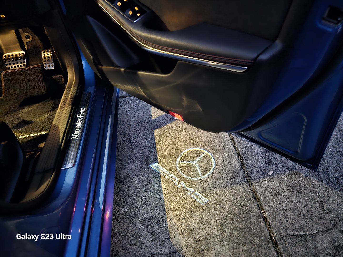 Customer photo review of Mercedes Benz LED Car Door Welcome Logo Shadow Lights