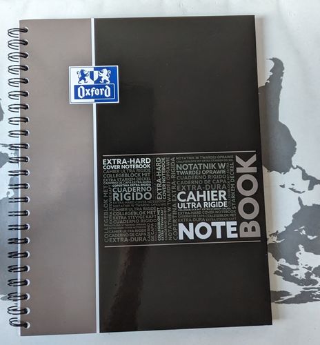 Avis photo d'un client sur Cahier à spirales NOTEBOOK OXFORD # Couverture rigide - 160 pages A4 détachables - ligné type CORNELL