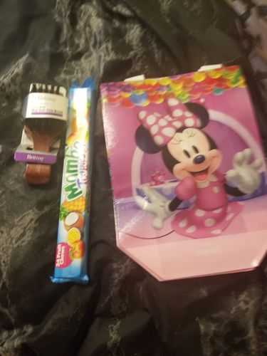 Customer photo review of Brittny Soft Club Brush, Cherry