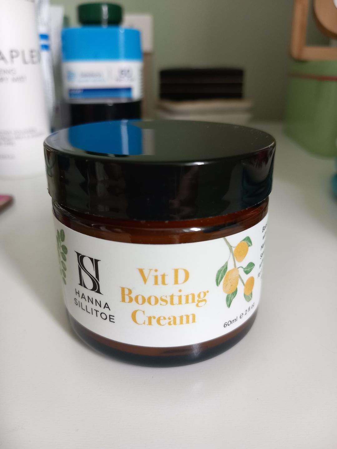 Customer photo review of Vitamin D Face Cream