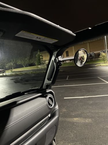 Customer photo review of JL/JLU A-Pillar Side Jeep Mirrors with Base Mount Driver AND Passenger
