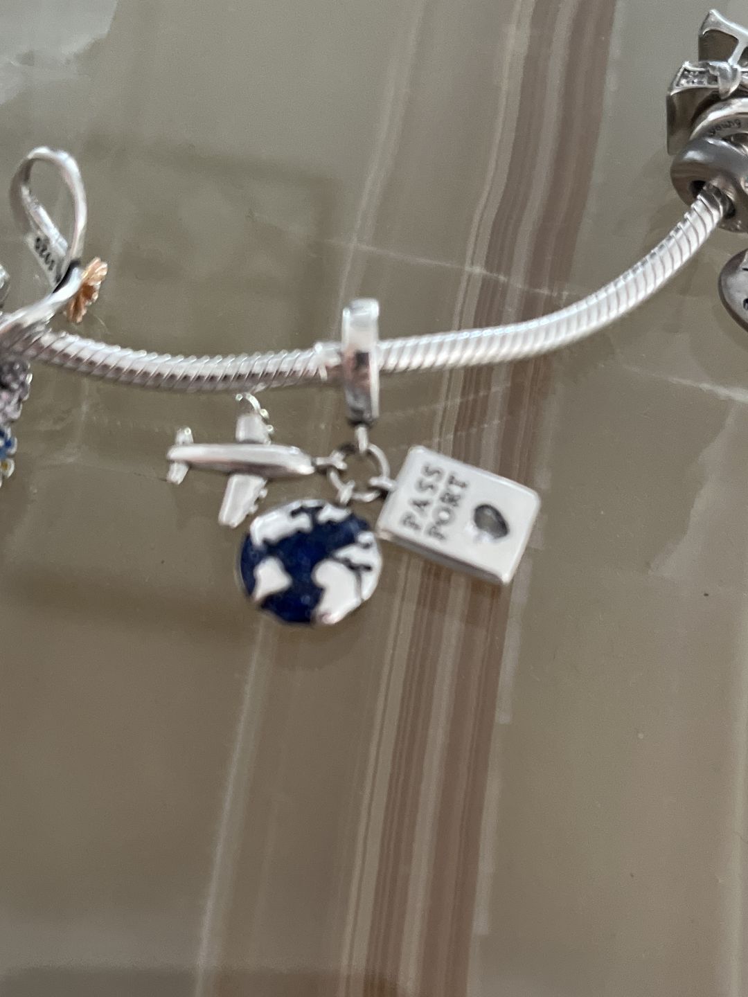 Customer photo review of Charm Aventurero