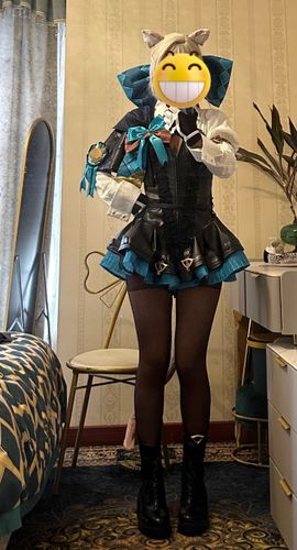Customer photo review of Lynette Kostüm Set Genshin Impact Lynette Cosplay Halloween Karneval Outfits