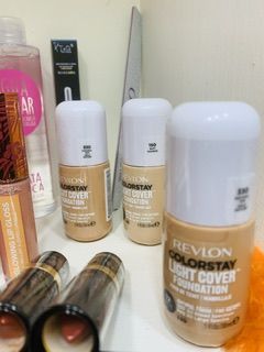 Customer photo review of Base Colorstay Light Cover Surtidos Revlon - Venta al por mayor 10 Unidades (RCLV12)