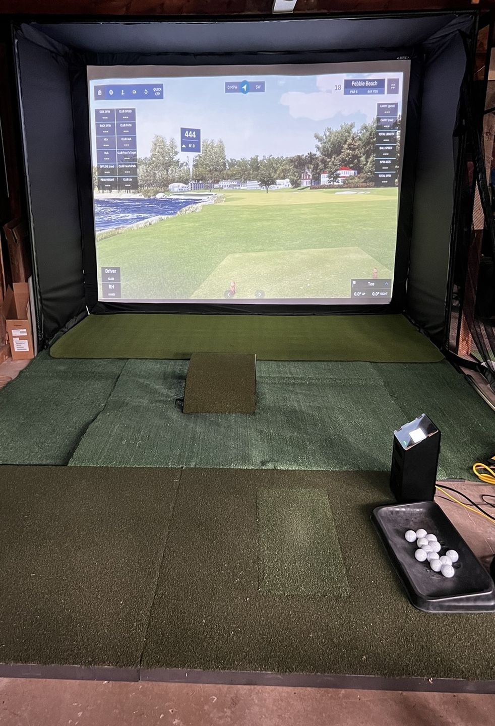 Customer photo review of Optoma 4K400STx Short Throw Golf Simulator Projector