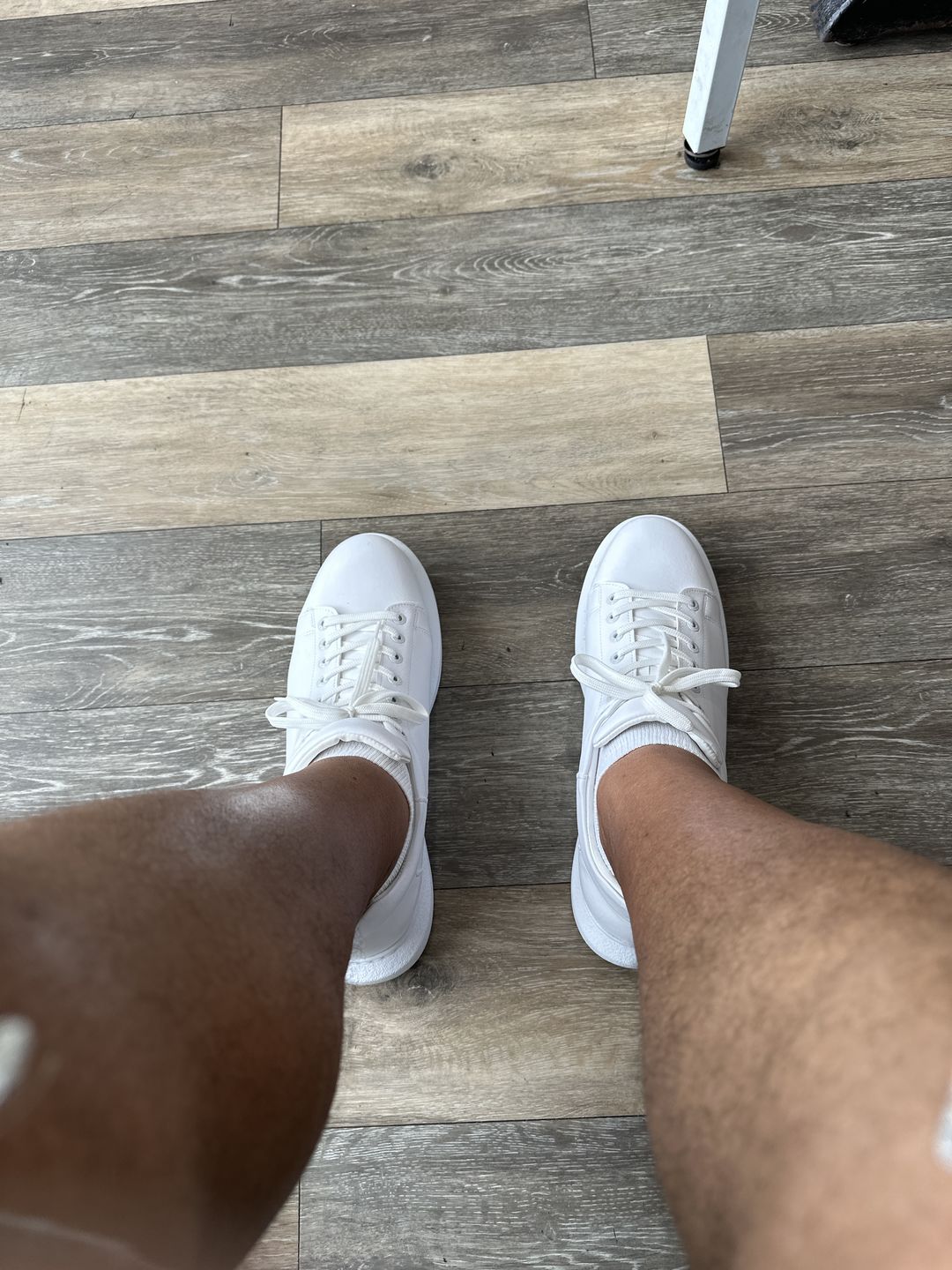 Customer photo review of Pluto in White