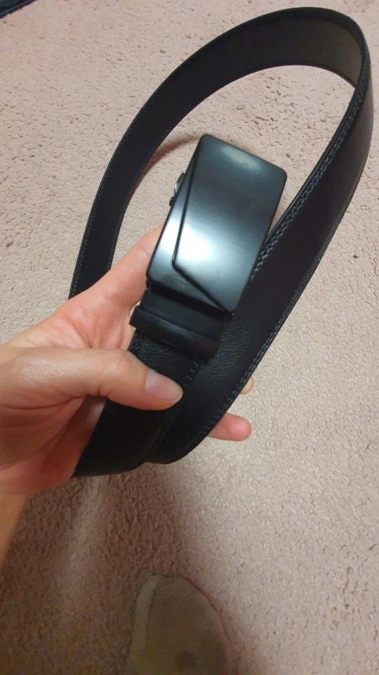 Customer photo review of EazyBelt™ Easy-Fit Ratchet (Automatic) Leather Belt