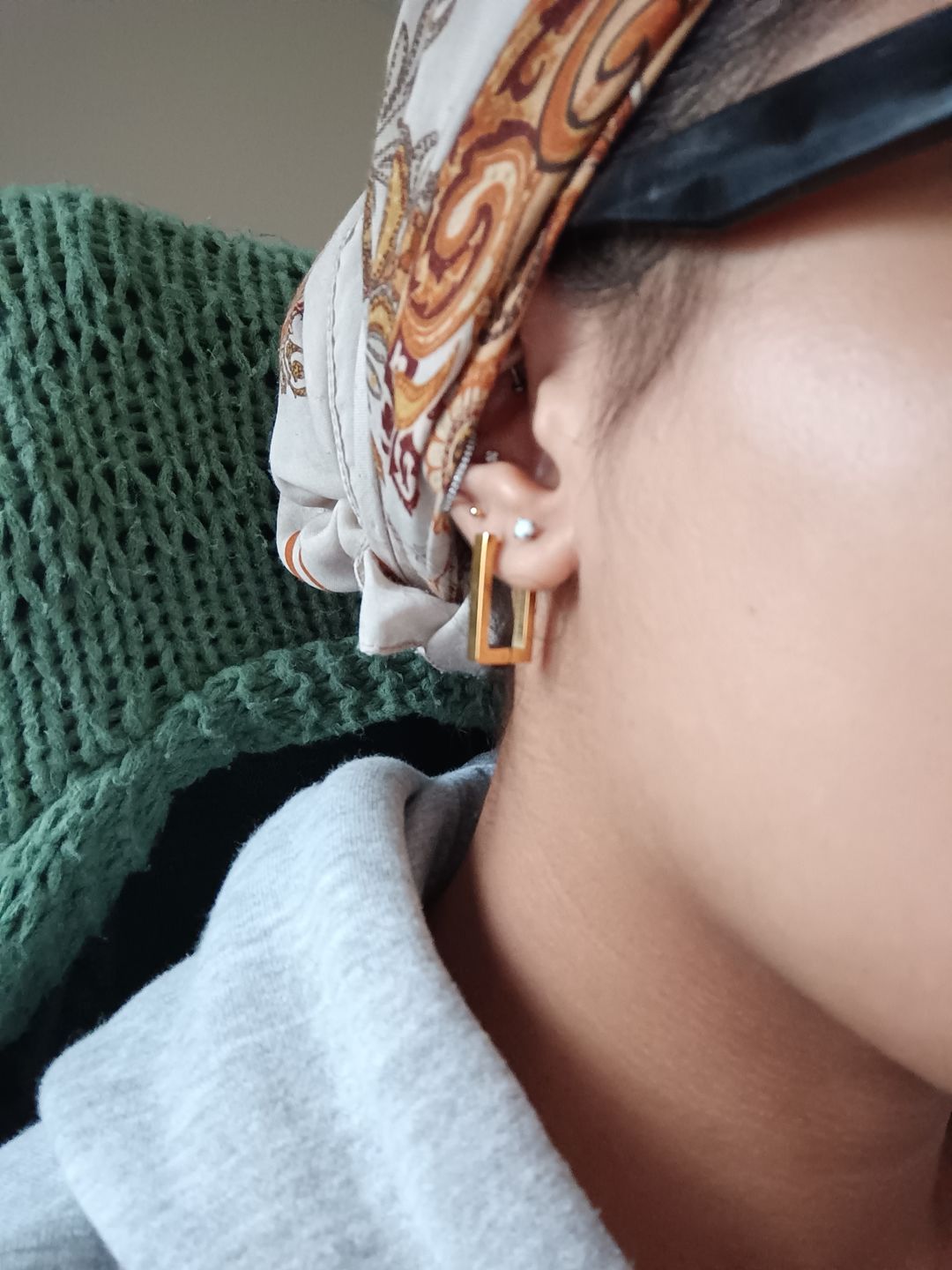 Customer photo review of Gold Rectangle Hoop Earrings