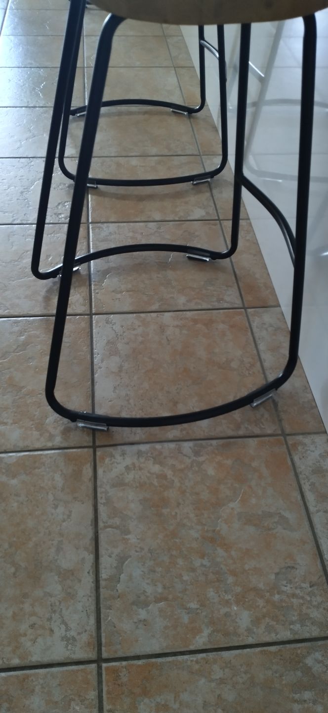 Customer photo review of Felt Clip-on Glides - 16x Pack