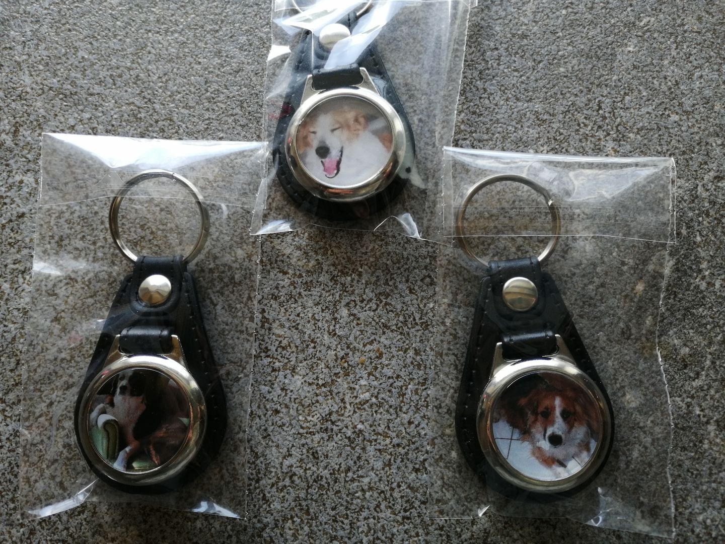 Customer photo review of Schlüsselanhänger-Bundle Leder 3x dein Foto für nur 19,90 €