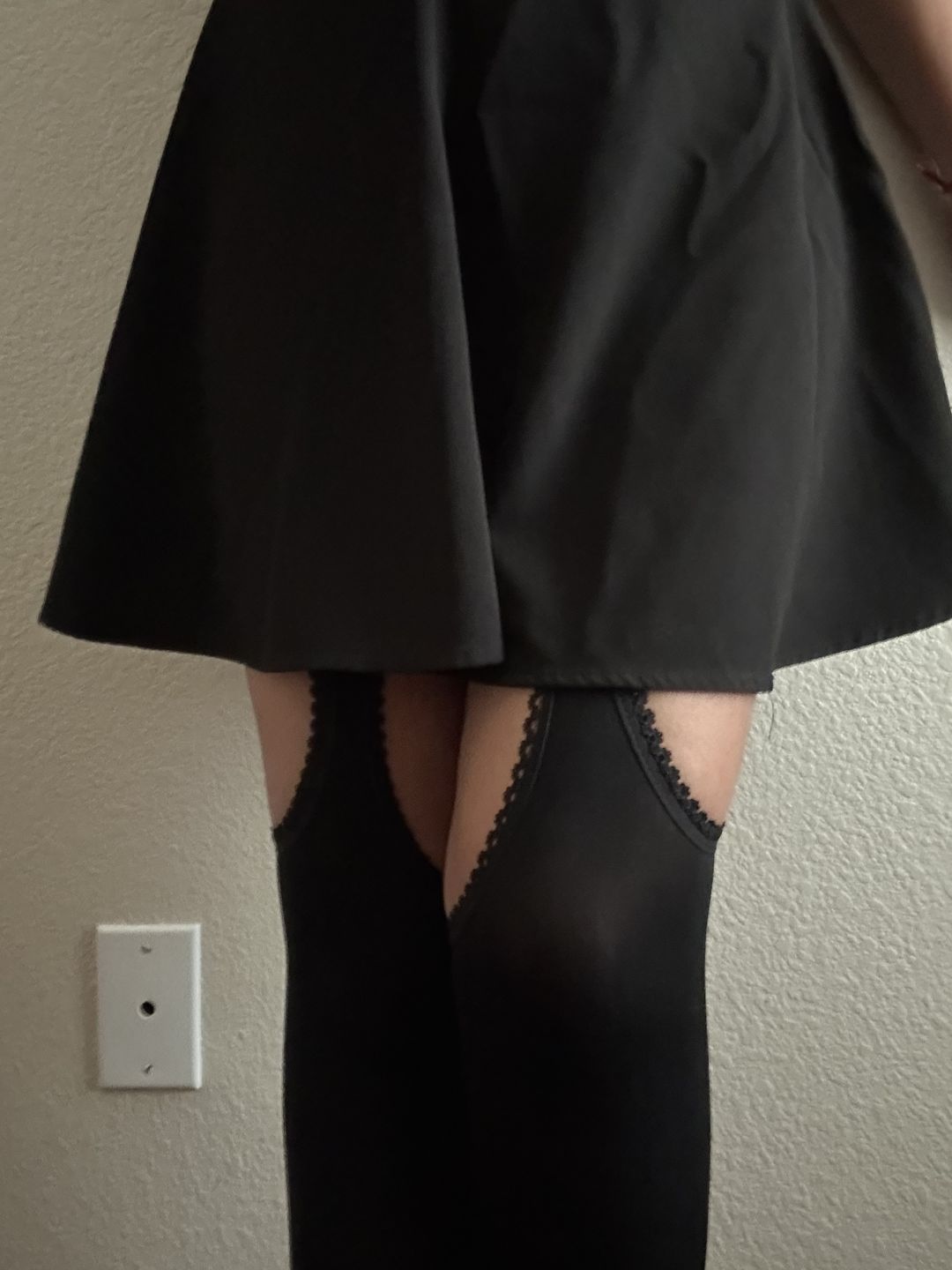 Customer photo review of Audrey Opaque Garter Stocking Tights