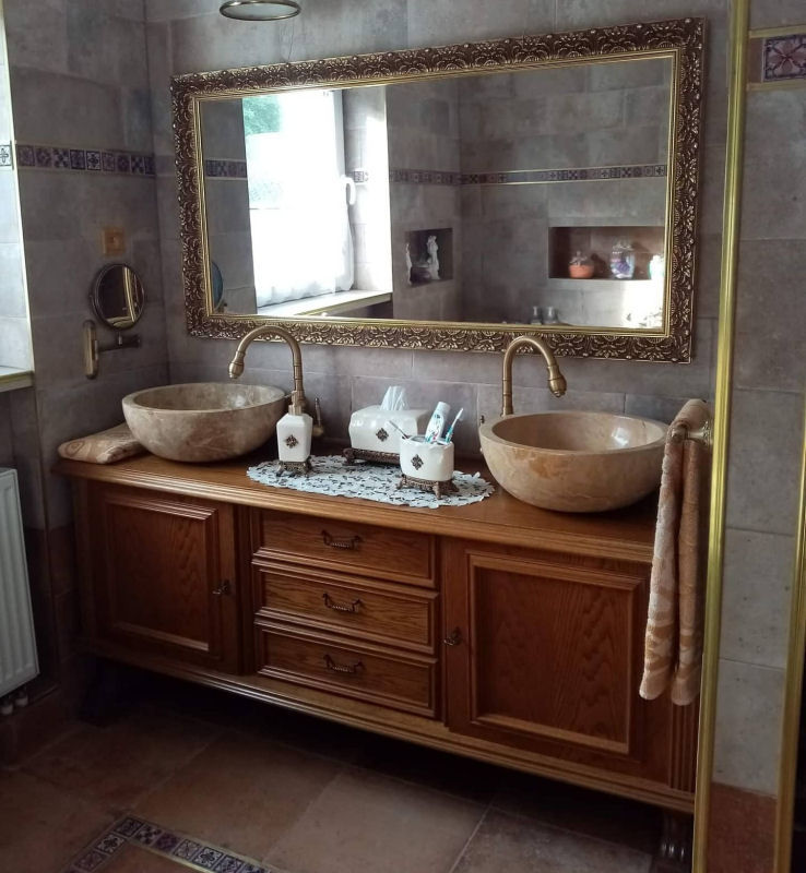 Customer photo review of Unlacquered Antique Brass Design Kitchen Faucet