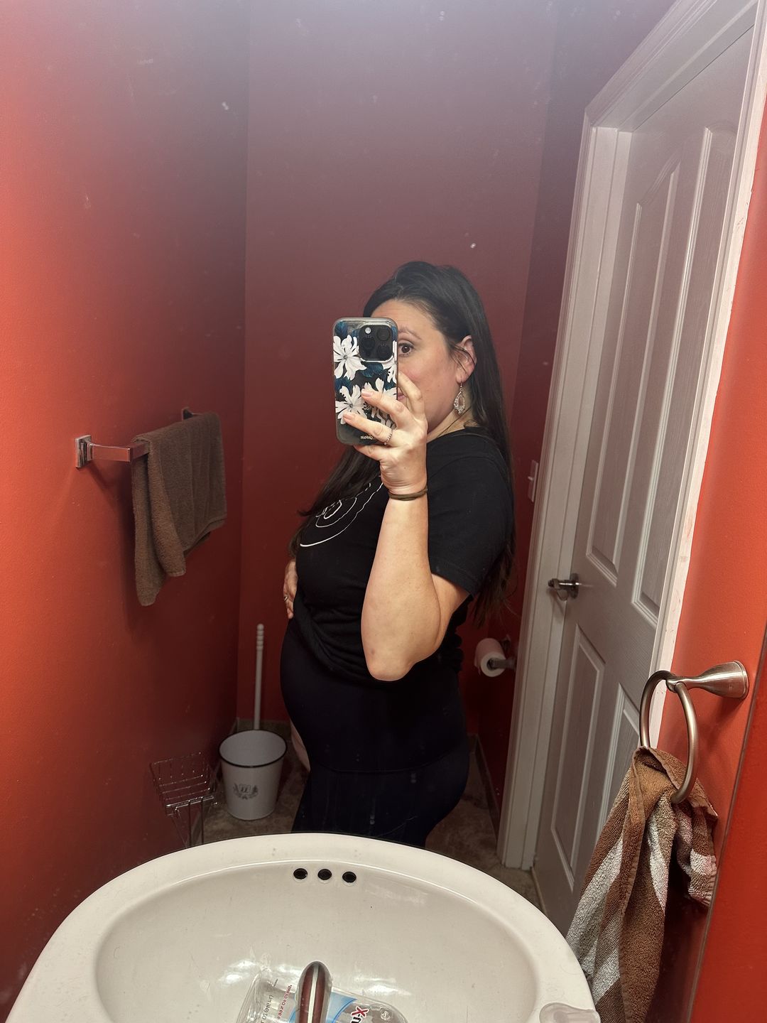 Customer photo review of Sima Pregnancy & Postpartum Leggings