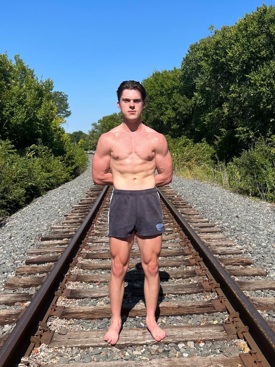 Customer photo review of Vintage Cotton Gym Shorts - Washed Navy