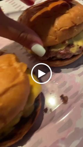 Customer video review of 4 Classic Potato Rolls • 54gr