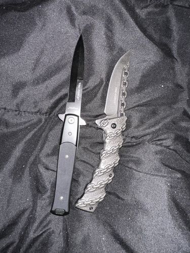 Customer photo review of Mystery Knives Box™