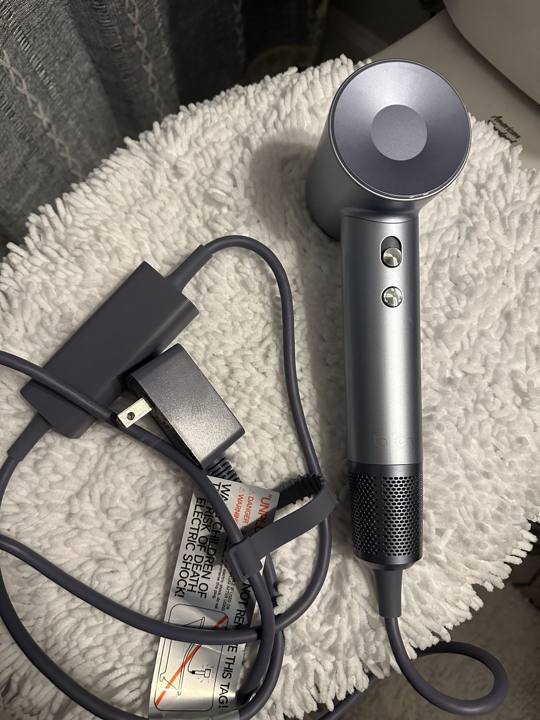 Customer photo review of Swift Special High Speed Hair Dryer (3 Nozzles)
