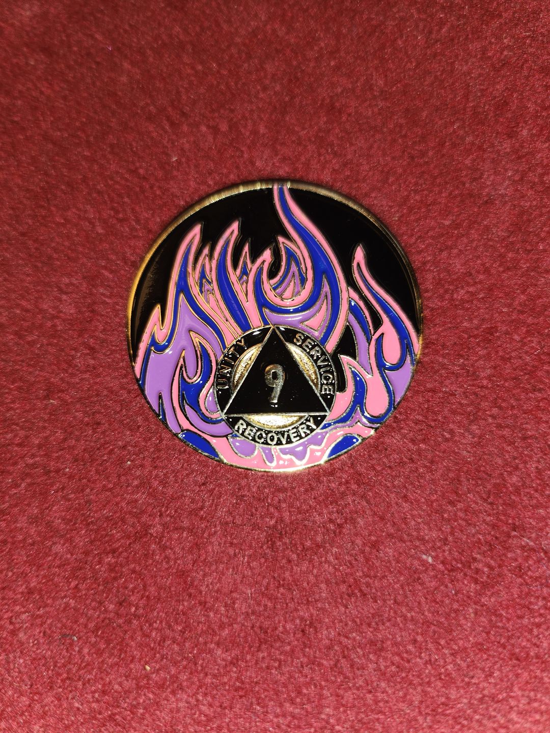 Customer photo review of 1 to 40 Year Sobriety Mint Twisted Flames Gold Plated AA Recovery Medallion/Chip/Coin - Black/Pink/Purple/Blue