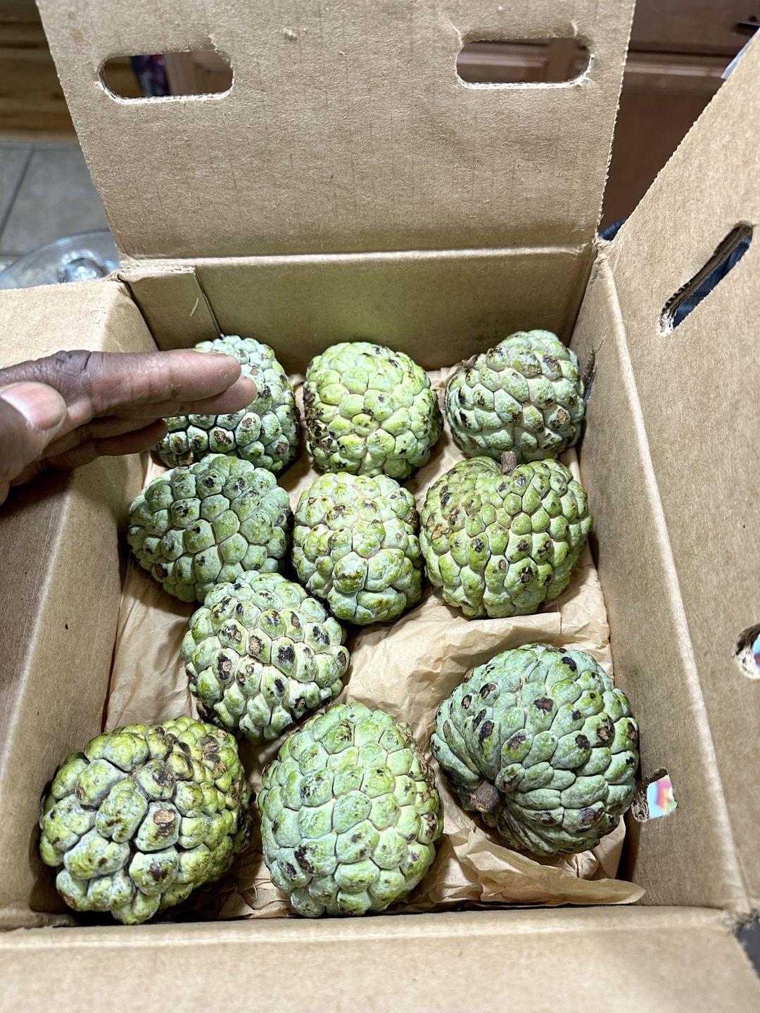 Customer photo review of Sugar Apple (Sweetsop) Box