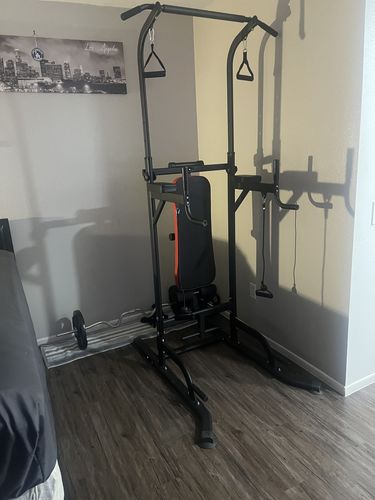 Customer photo review of 4 in 1 Heavy Duty Pull Up Bar And Dip Station