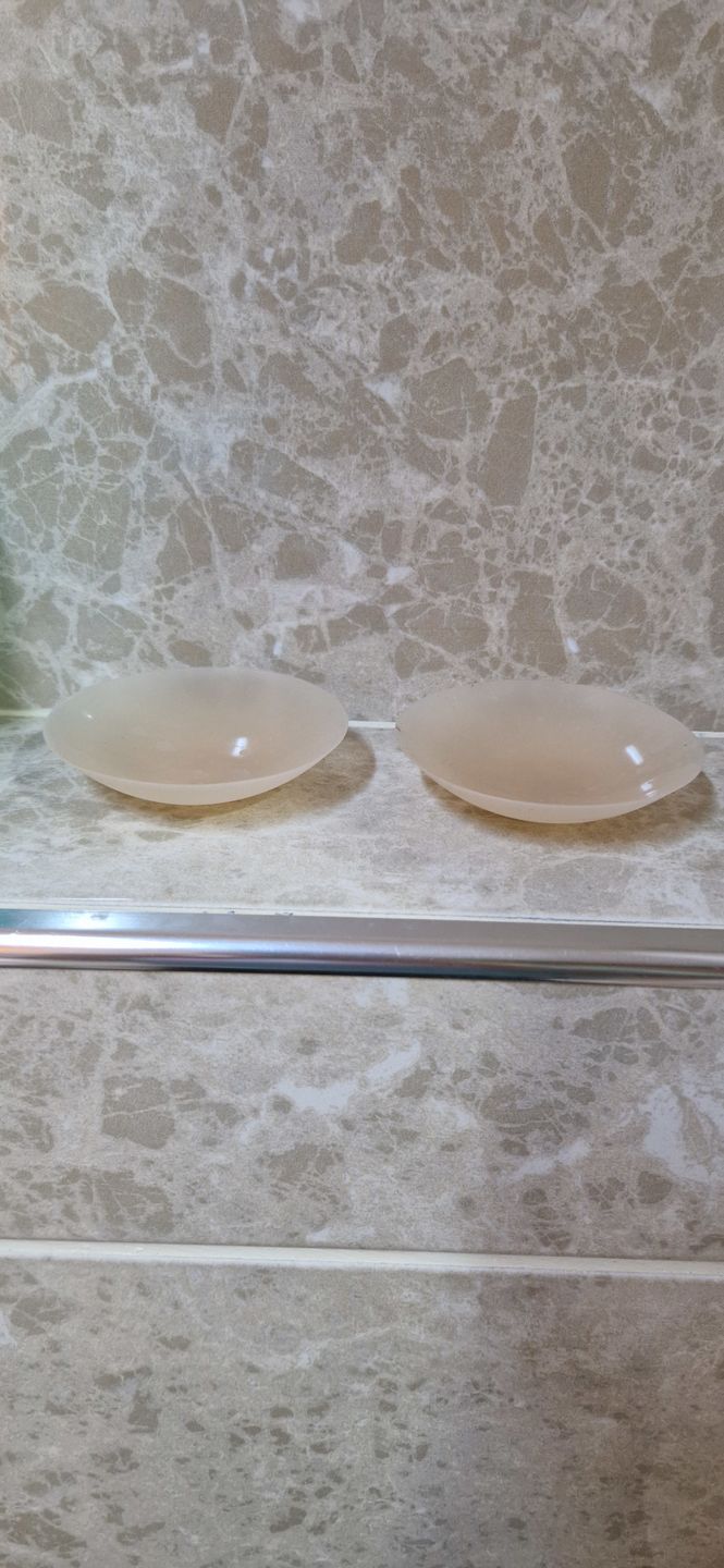 Customer photo review of 4er Mix Pack Nippelcover selbsthaftend + mit Kleber