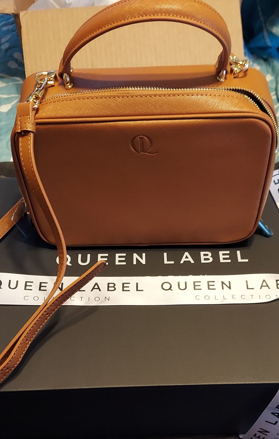 Customer photo review of Nora