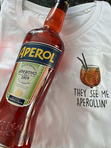 Customer photo review of APEROLLIN' - Premium Shirt Damen