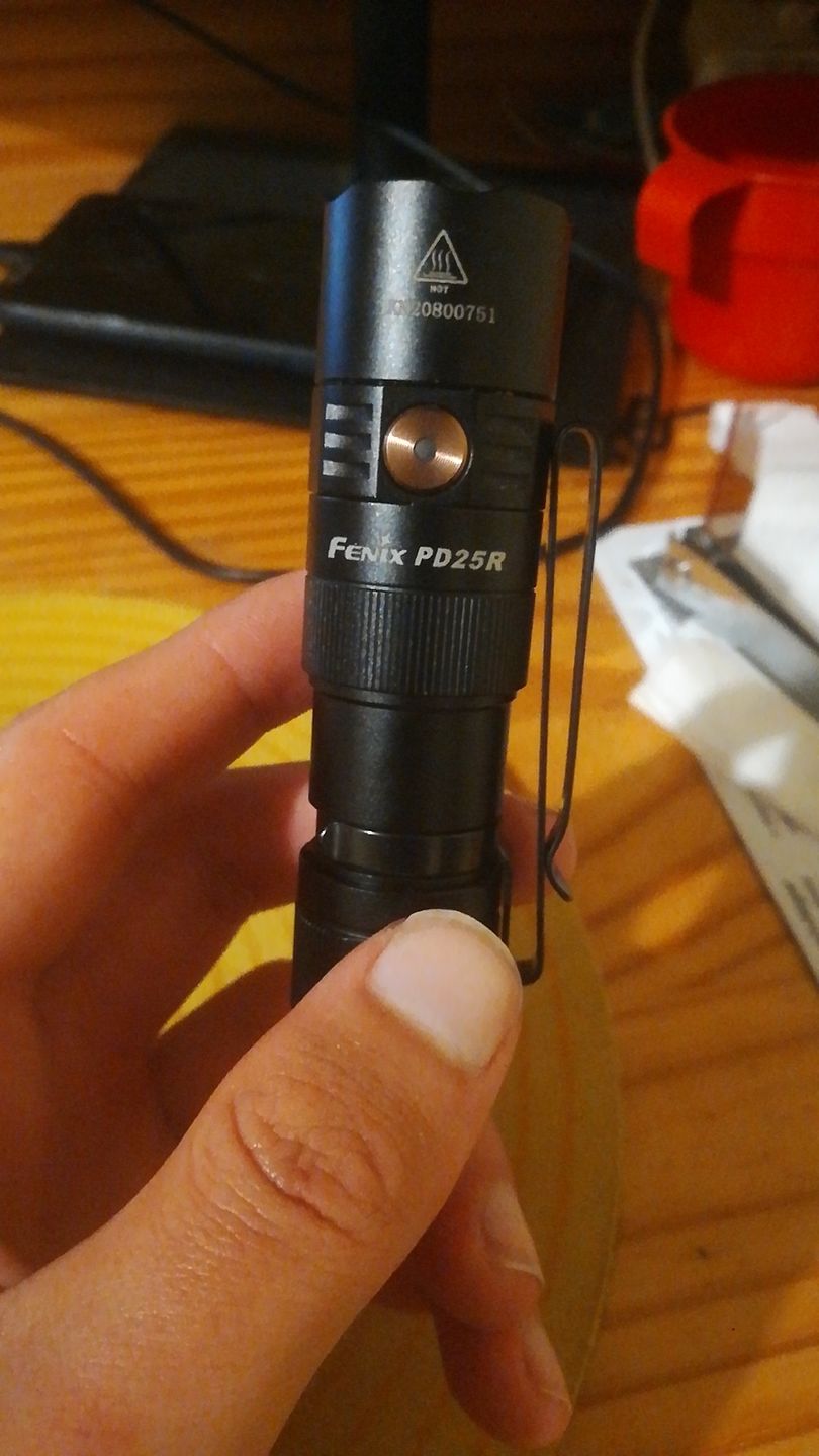 Customer photo review of Fenix PD25R - 800 Lumens - Rechargeable USB-C