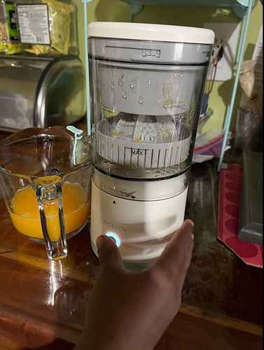 Customer photo review of Automatic Household Electric Juicer Home Care ©